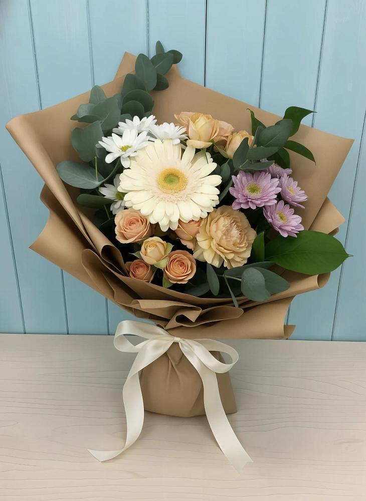 Букет цветов из: Герберы и Хризантемы в Лесорогске