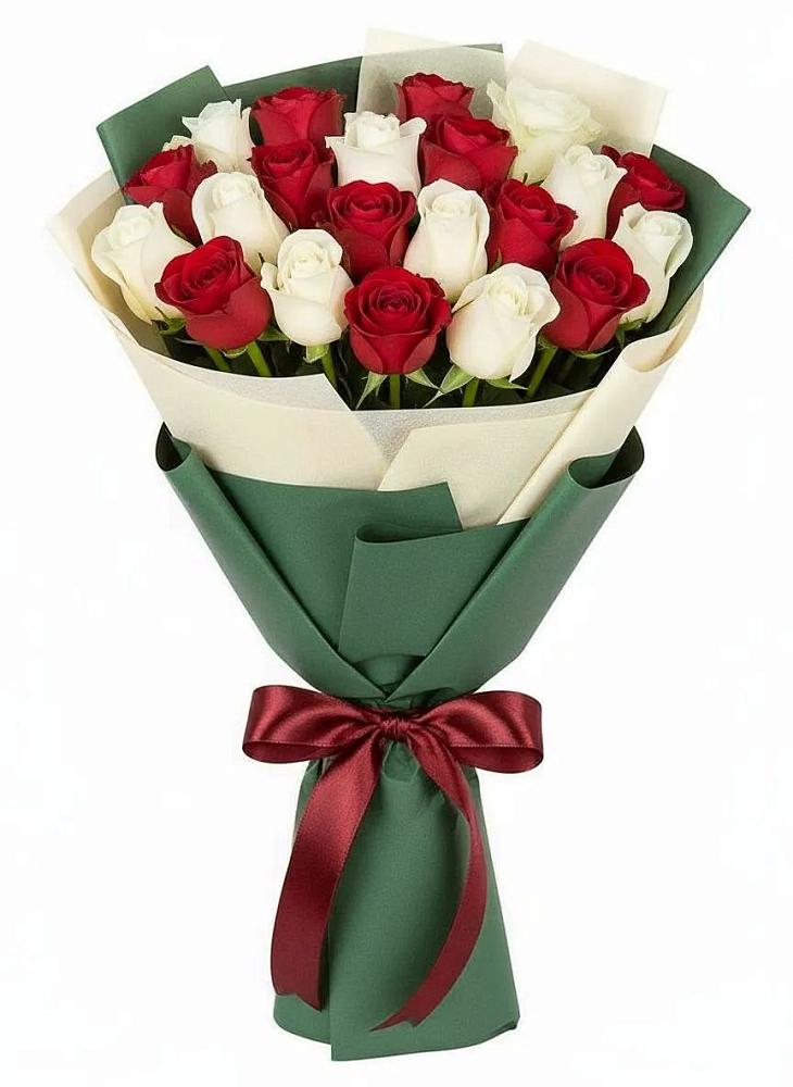 Букет Микс из красных и белых роз в Лесорогске