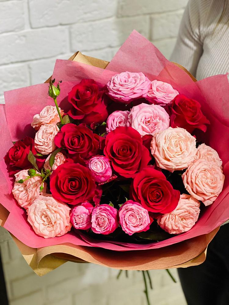 Букет цветов из: Розы в Лесорогске