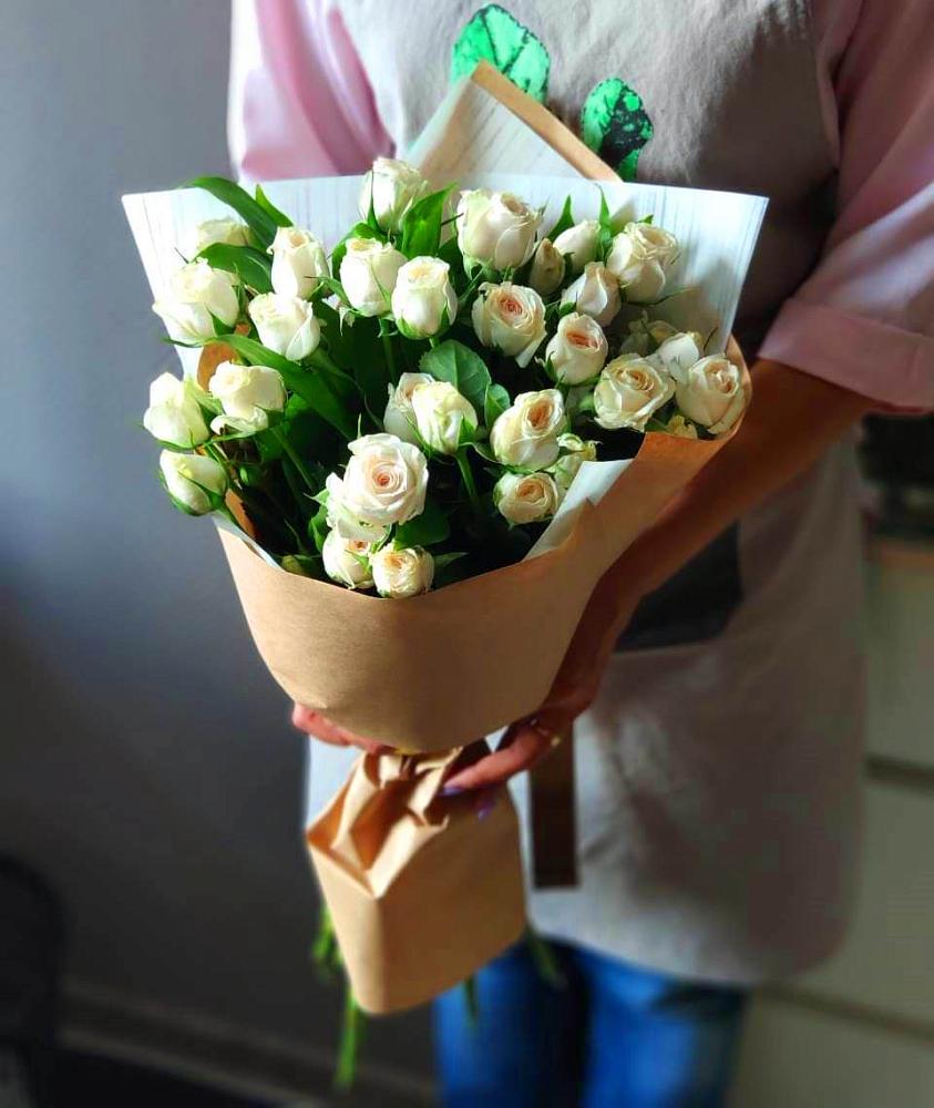 Букет цветов из: Розы в Лесорогске
