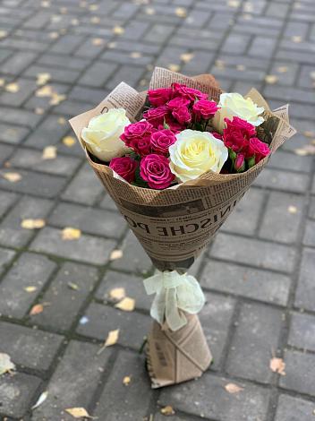 Букет цветов из: Розы в Лесорогске