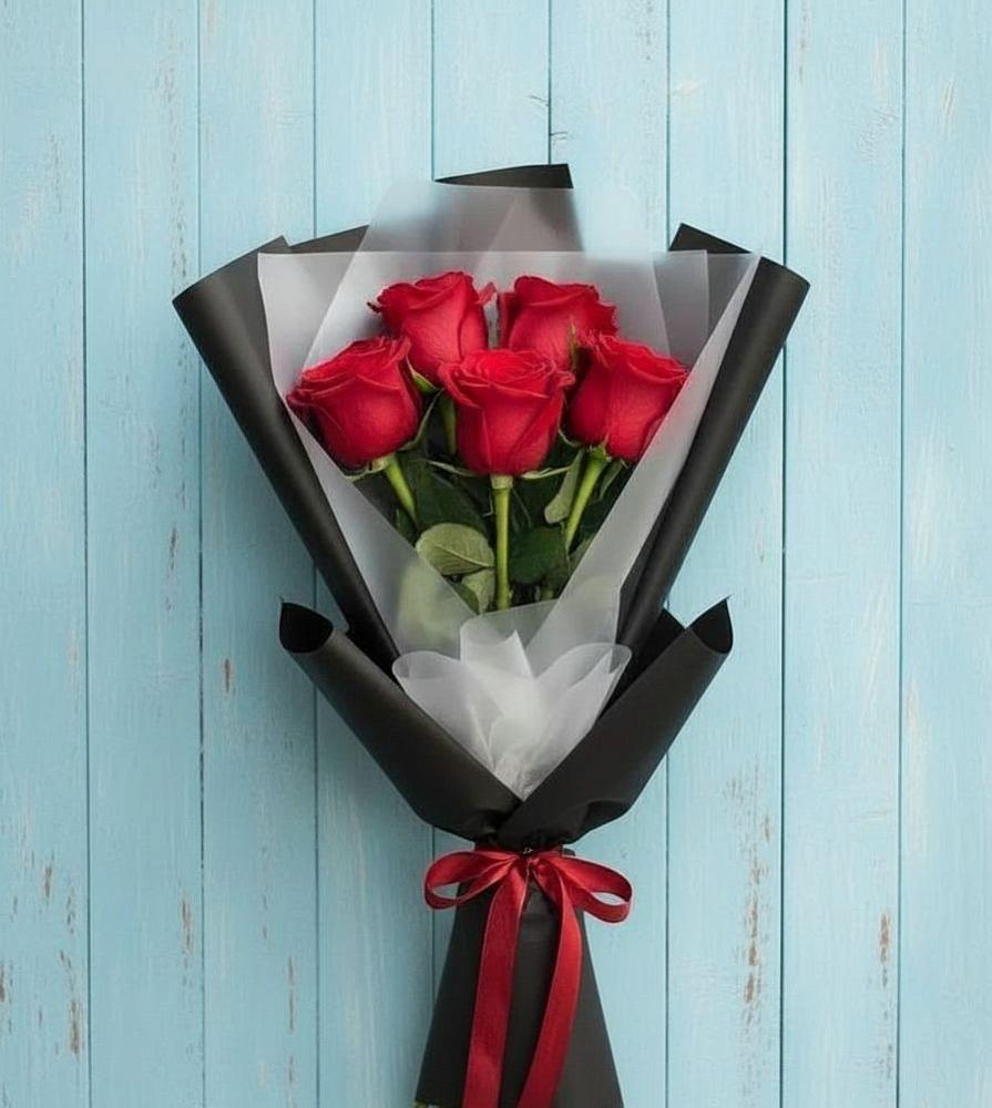 Букет цветов из: Розы в Лесорогске